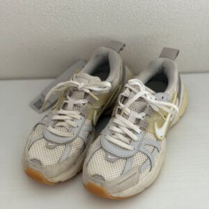 NIKE スニーカー